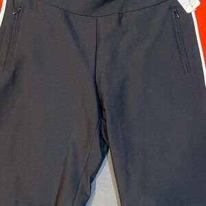 Tail Bernuda Shorts size 12